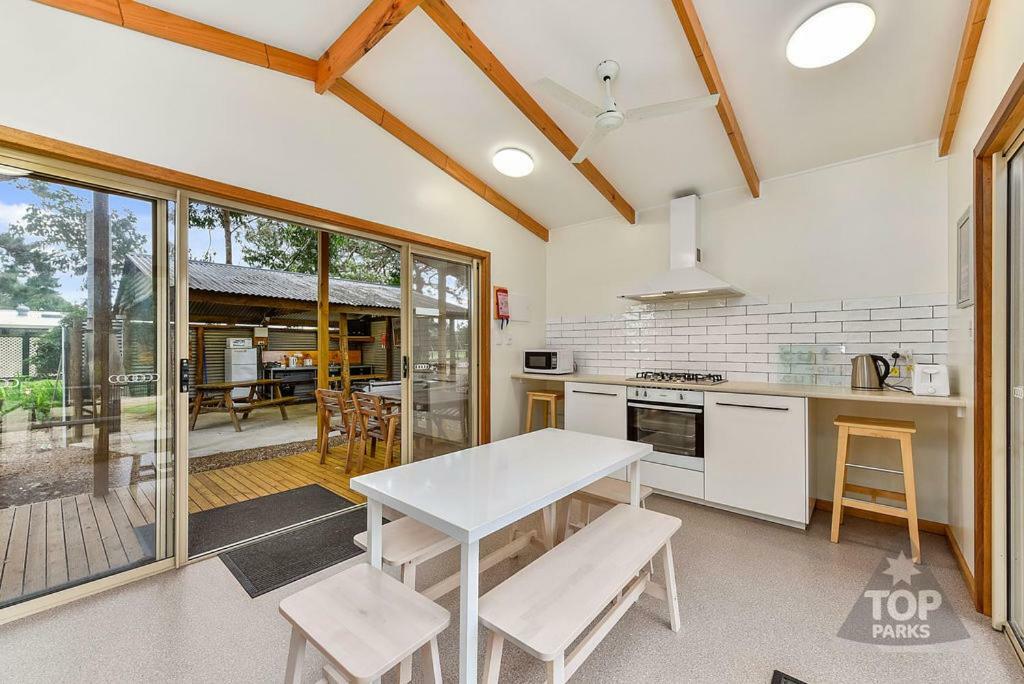 Millicent Hillview Caravan Park Экстерьер фото