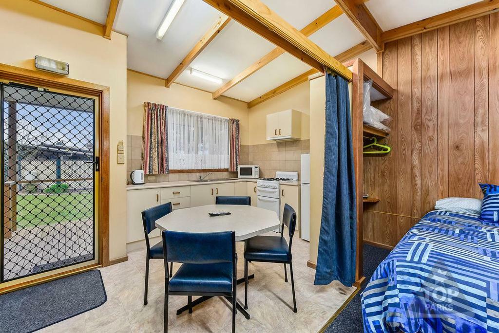 Millicent Hillview Caravan Park Экстерьер фото
